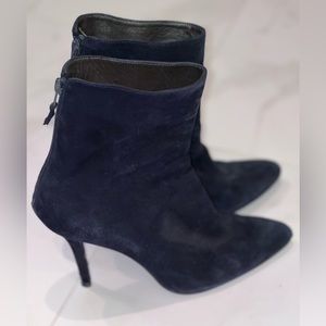 Stuart Weitzman Suede Stilleto Booties Zip Up Back Thin Heel Black Suede 9.5